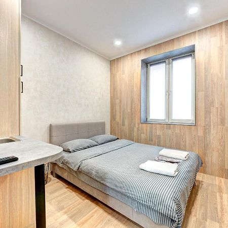 1 Room Apartment Near National Circus Kiev Dış mekan fotoğraf