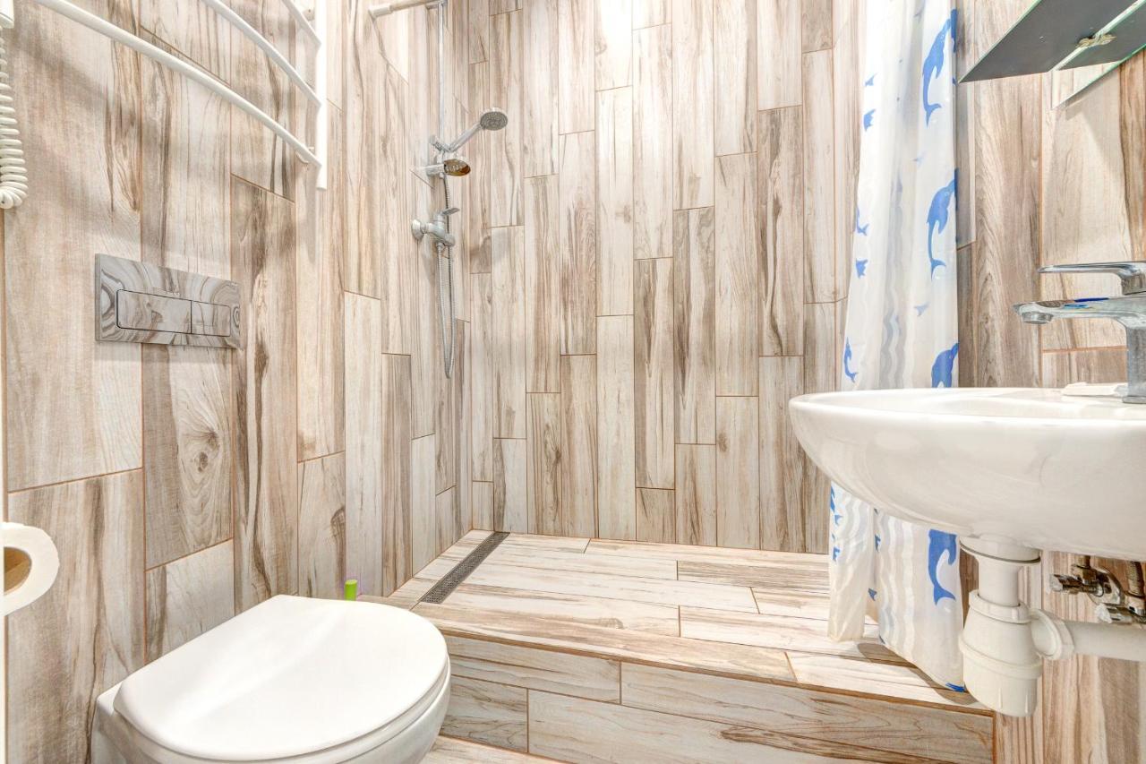 1 Room Apartment Near National Circus Kiev Dış mekan fotoğraf