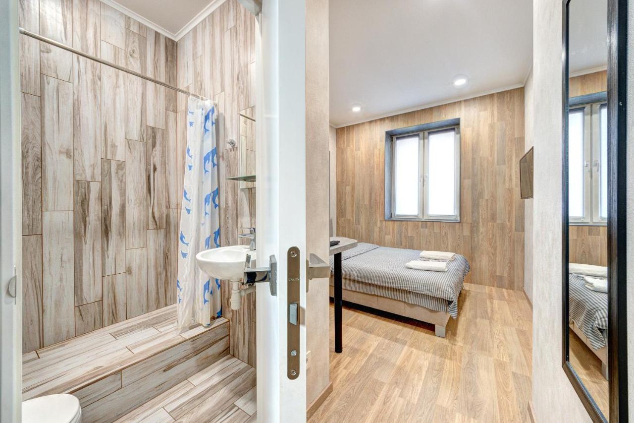1 Room Apartment Near National Circus Kiev Dış mekan fotoğraf